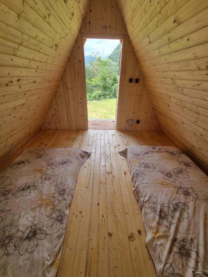 Glamping House ˇvitaˇ Hotel โทลมิน ภายนอก รูปภาพ